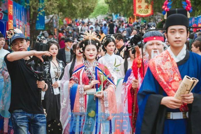 🎬震撼视觉盛宴，最新大片不容错过！