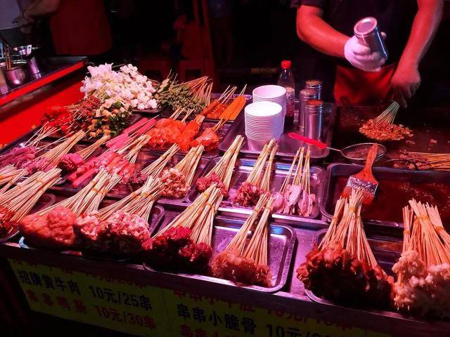 最新小吃摆摊指南，步骤详解与美食大全