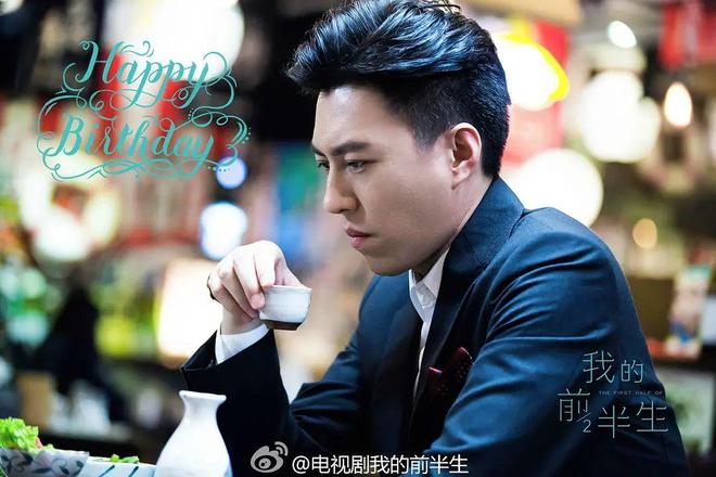靳东最新照片，时代之星闪耀瞬间