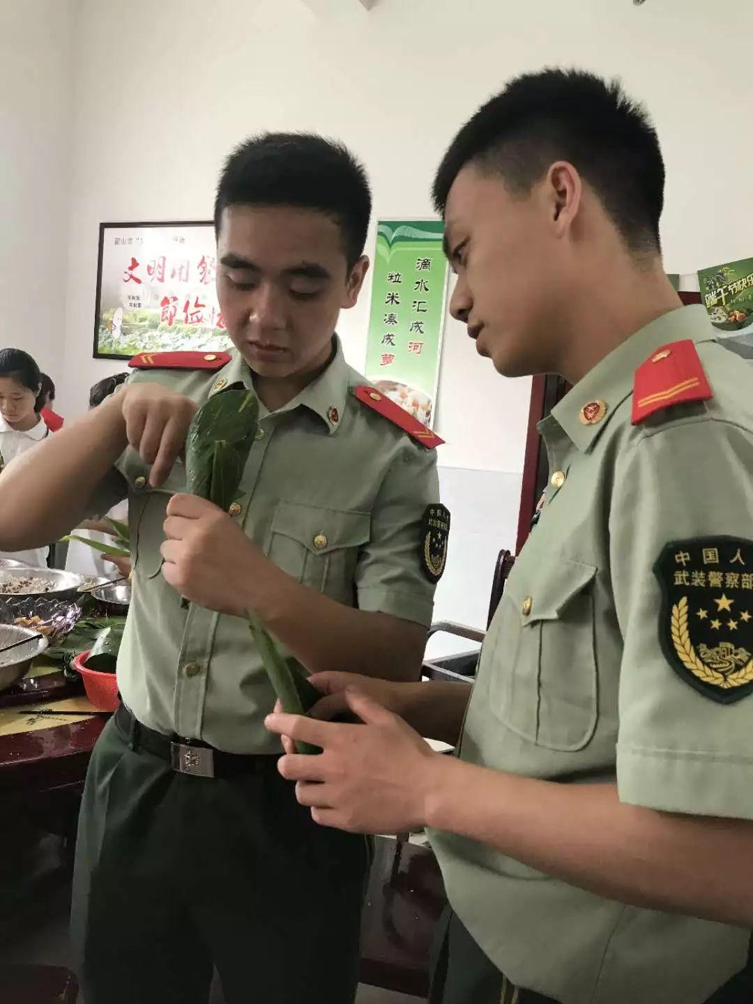 最新款摩托车，速度与情感的完美融合
