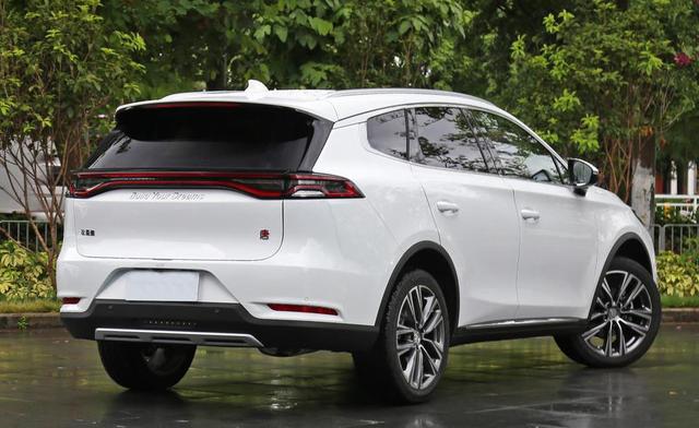 比亚迪最新款SUV，时代先锋的崭新篇章亮相！